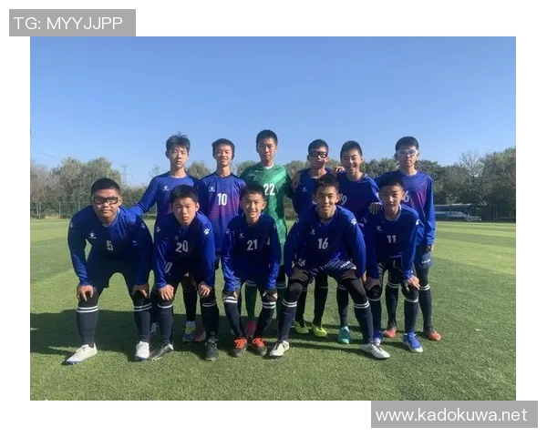 赛后分析：上海足球队与成都足球队的表现与状态对比探讨